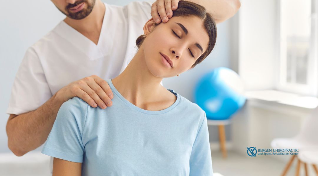 Chiropractic care for female patient with neck pain